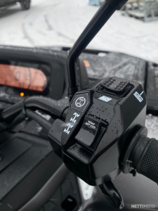 Can-Am Outlander Max XU T HD10 G3 8