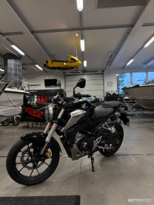 Honda CB Jopa vain 0% korolla! 2
