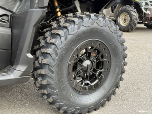 Can-Am Outlander Max Backcountry 1000R 4