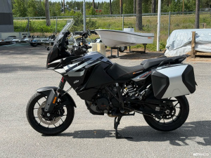 KTM 1290 Super Adventure S 2