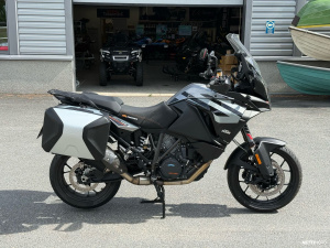KTM 1290 Super Adventure S 3