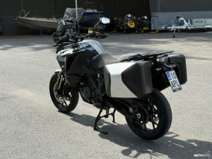 KTM 1290 Super Adventure S 8