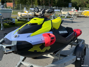 Sea-Doo Spark Trixx 3