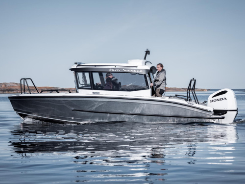 SILVER SEAHAWK CABIN