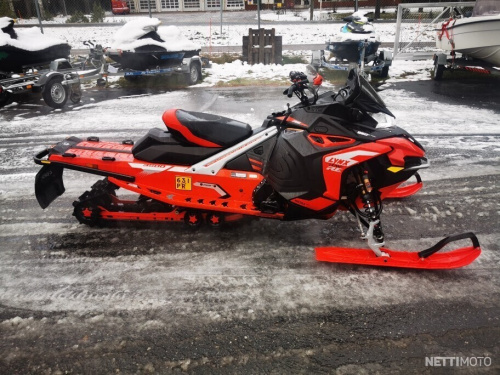 Lynx Rave 850