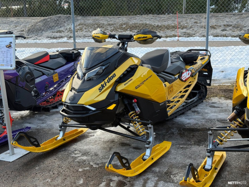 Ski-Doo Backcountry Mallisto